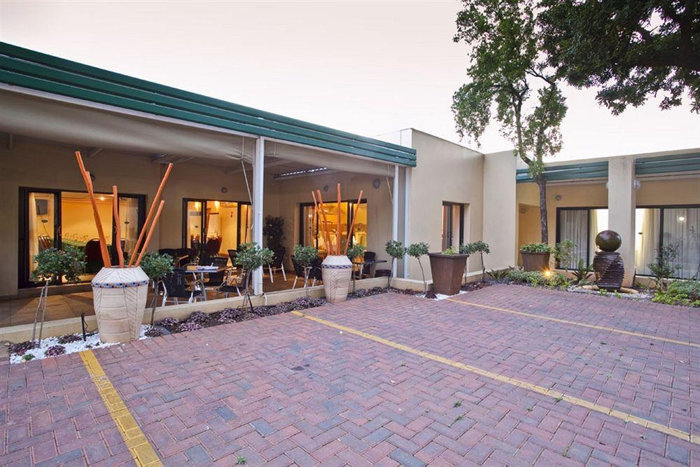 Sentinel Luxury Suite Hotel Pretoria-Noord 外观 照片